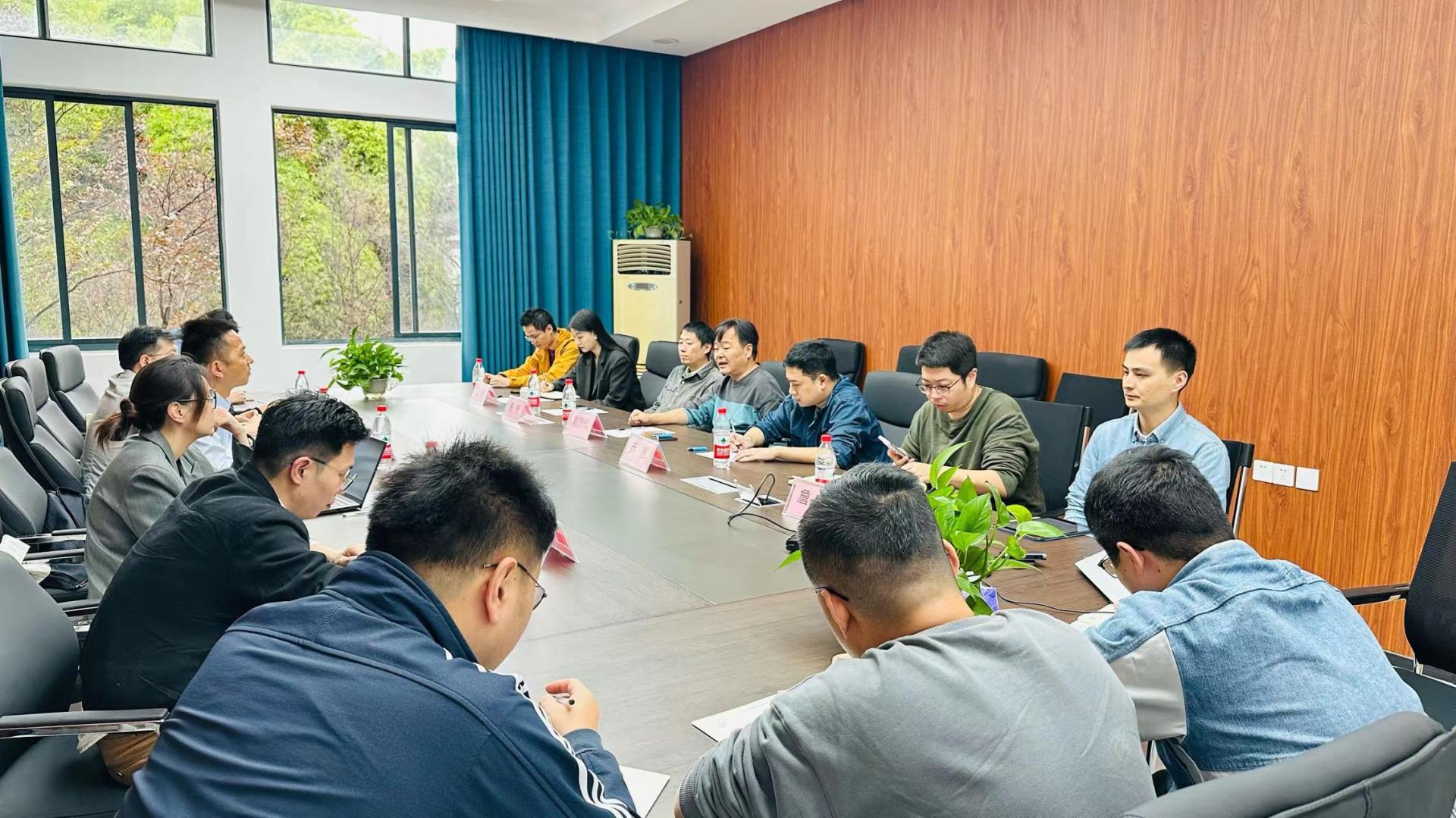 凝聚智慧  共谋合作——成都数据集团、金证股份、成都愚创一行到访我院